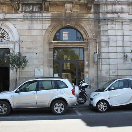 Dimora Di Artemide Hotel Szirakúza Kültér fotó