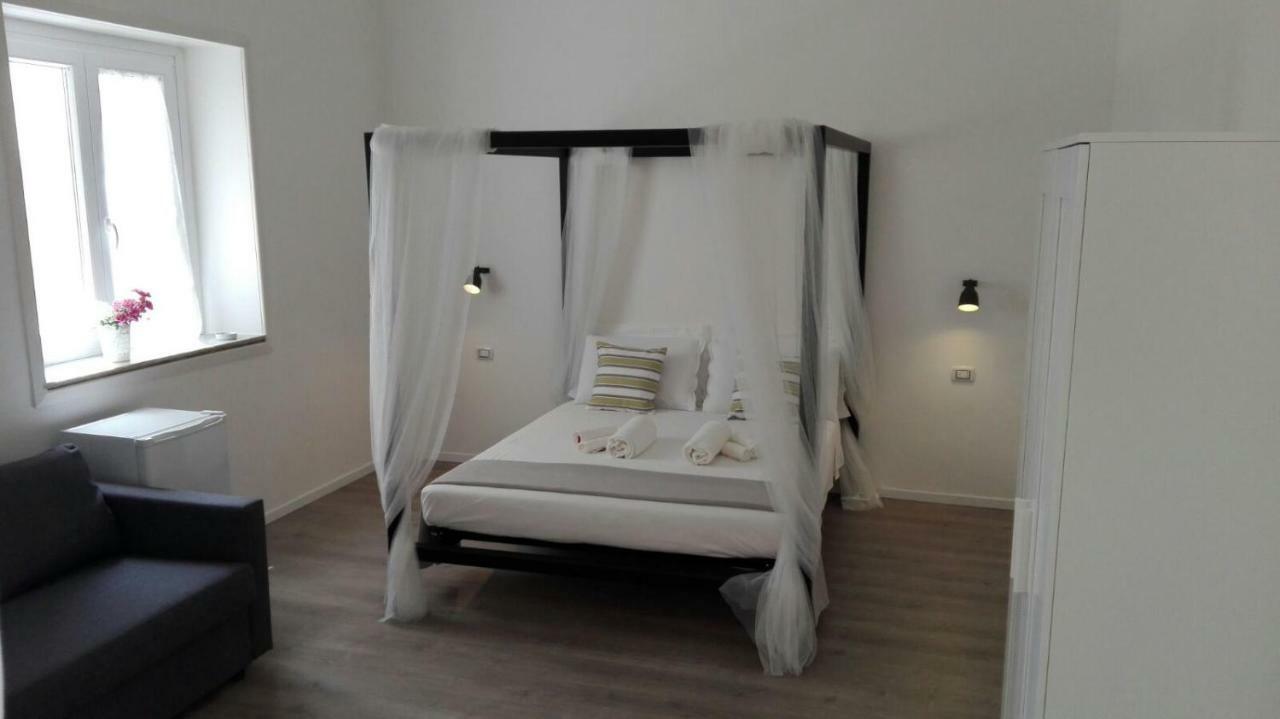 Dimora Di Artemide Hotel Szirakúza Kültér fotó